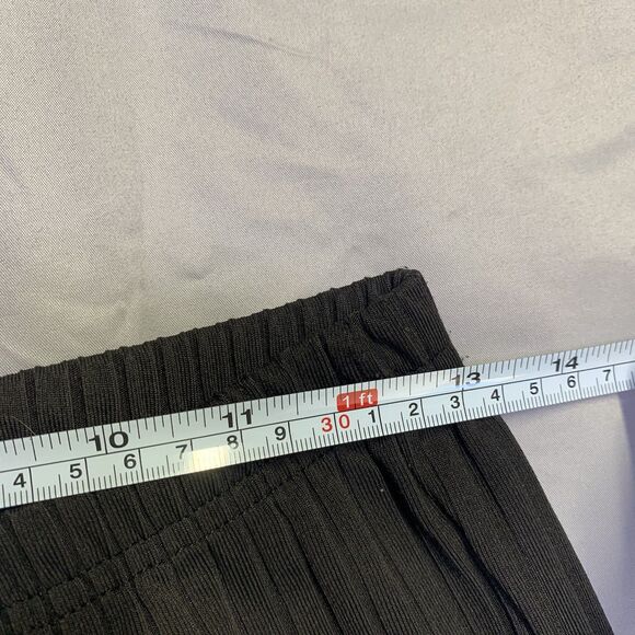 Shein Woman's Bell Bottom Leggings 26x30 Black 70s Hippie Stretchy Elastic - Picture 3 of 5